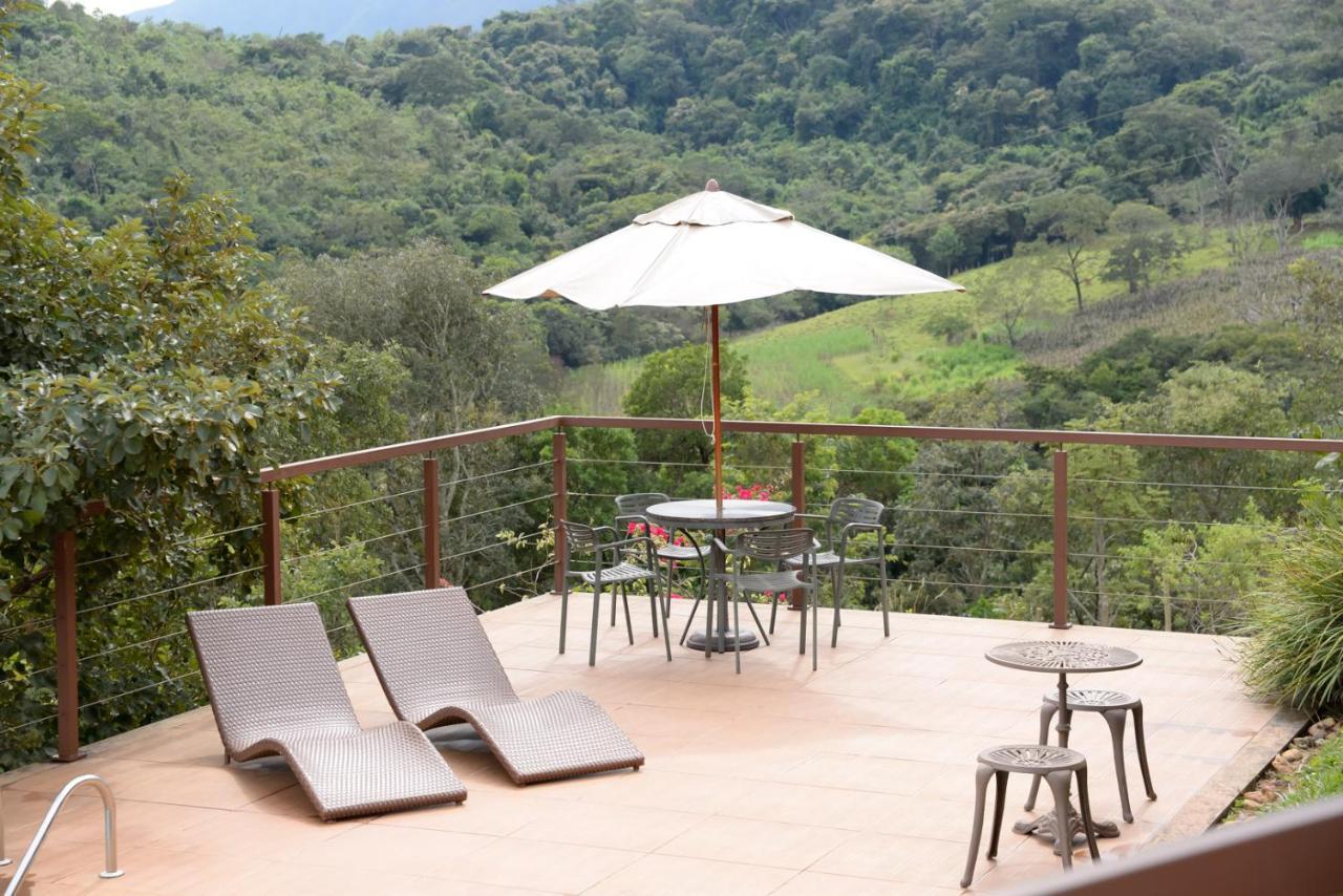 Suite con bañera de hidromasaje - Cama extragrande